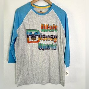 NEW Walt Disney World Baseball Tee M